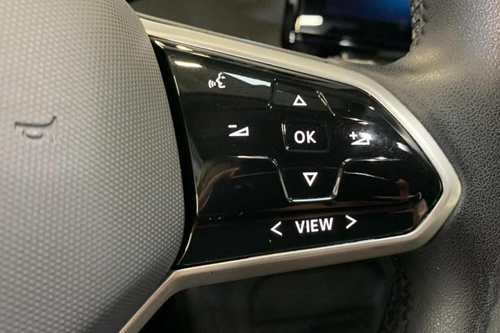 Grå VW ID.3 fra 2023