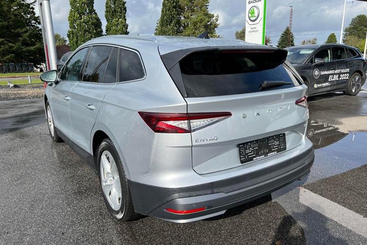 Sølv Skoda Enyaq fra 2021