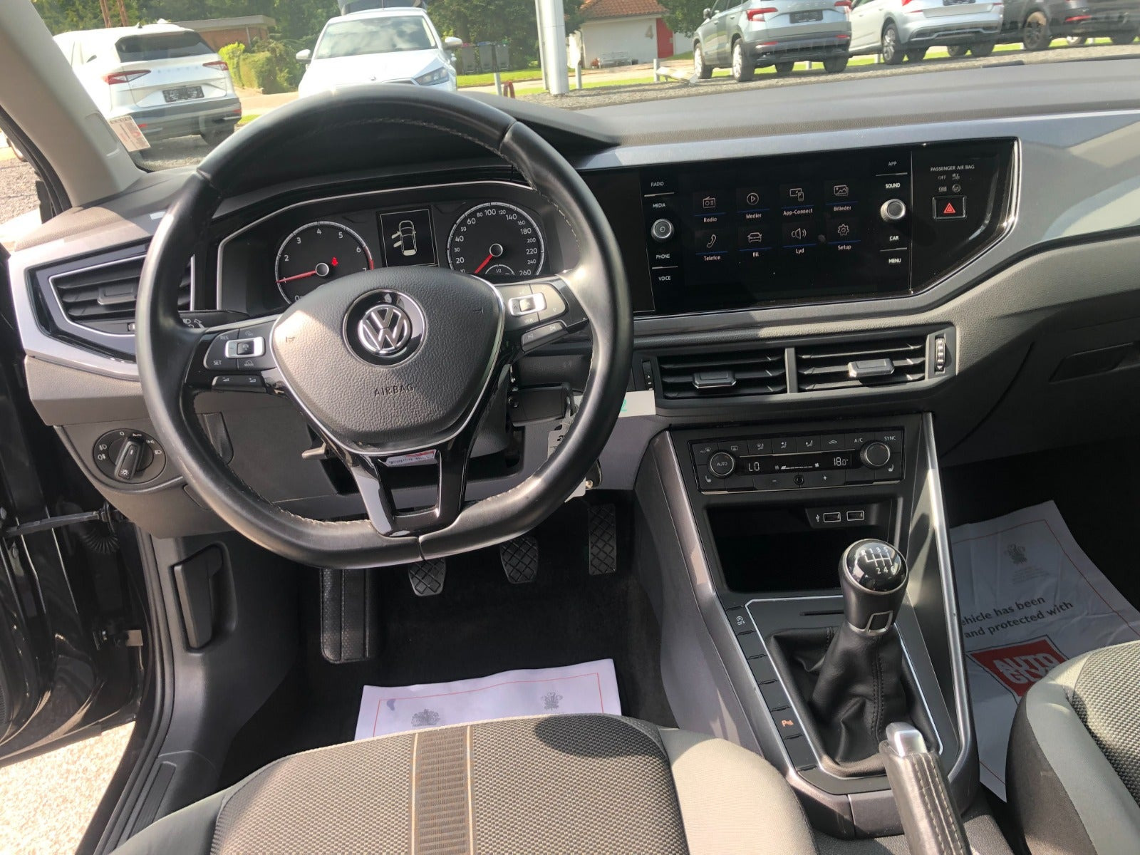 Sort VW Polo fra 2018