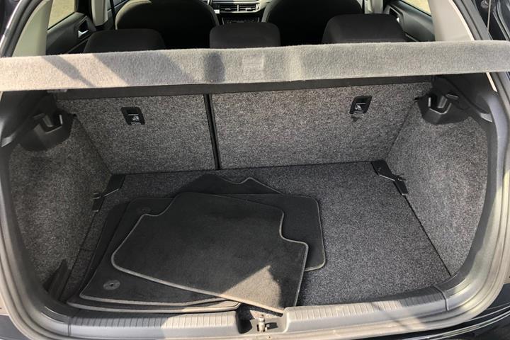 Sort VW Polo fra 2018