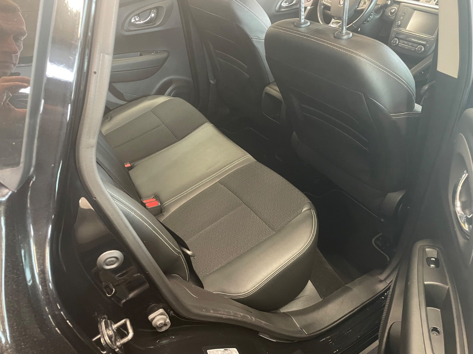 Sort Renault Kadjar fra 2017