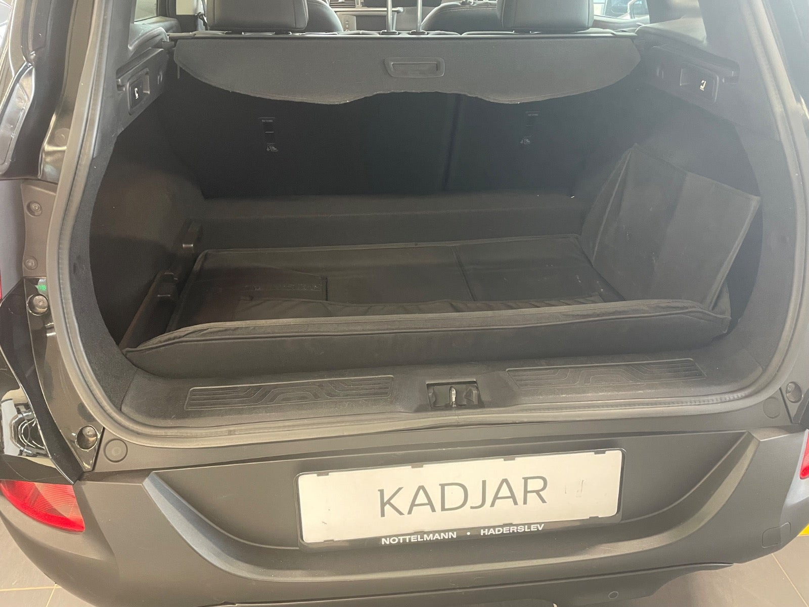 Sort Renault Kadjar fra 2017