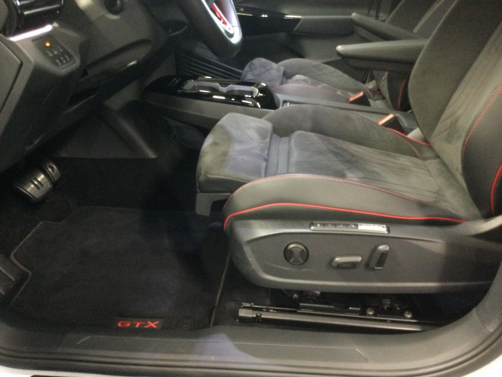 Hvid VW ID.5 fra 2025