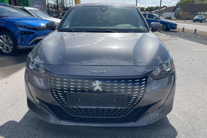 Grå Peugeot 208 fra 2021