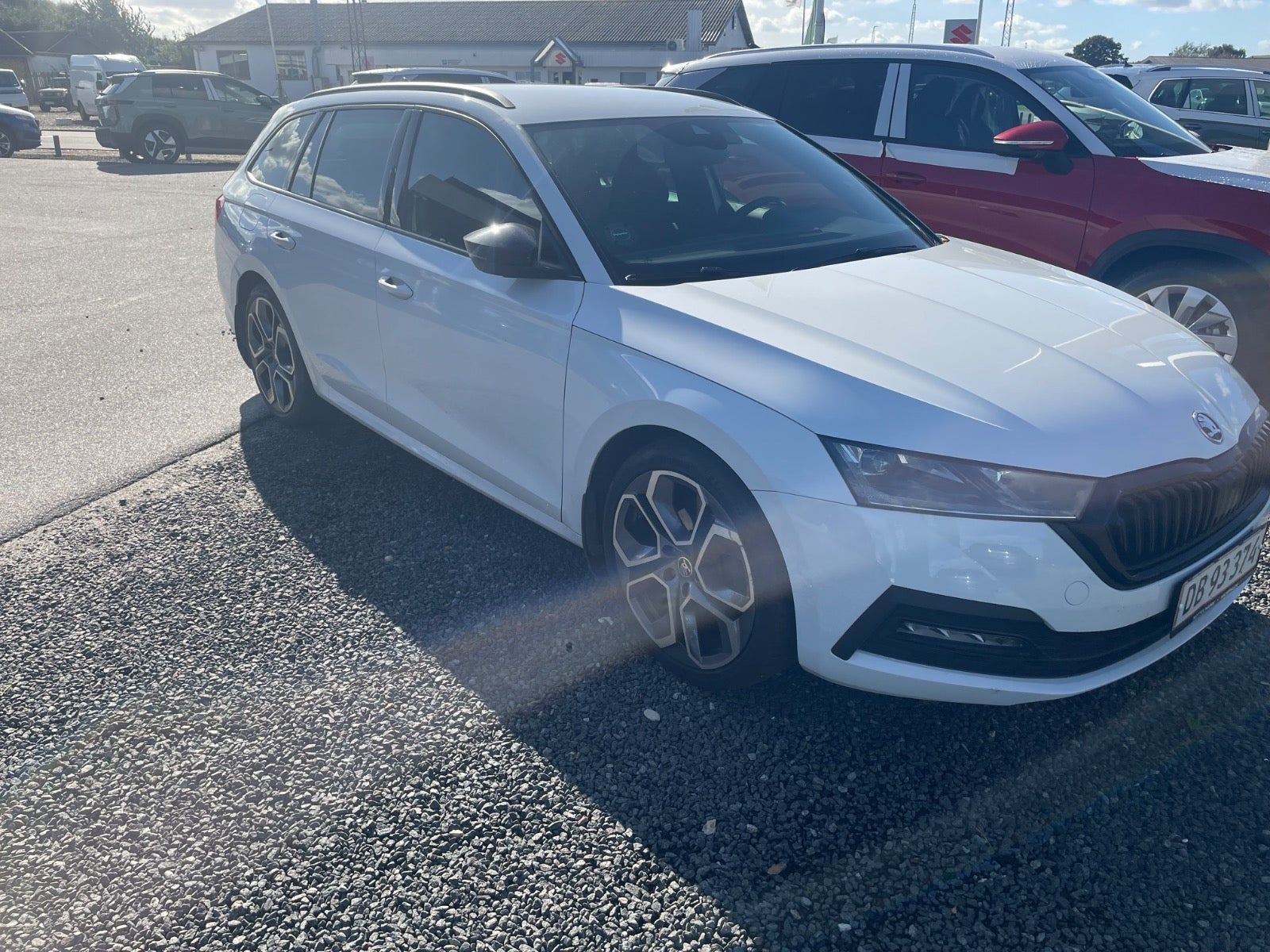 Hvid Skoda Octavia fra 2021