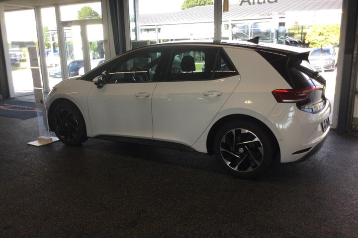 Hvid VW ID.3 fra 2025