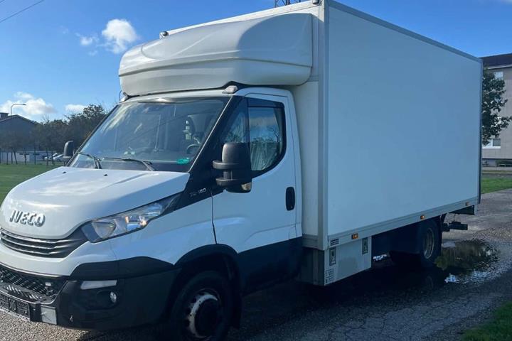 Hvid Iveco Daily fra 2018