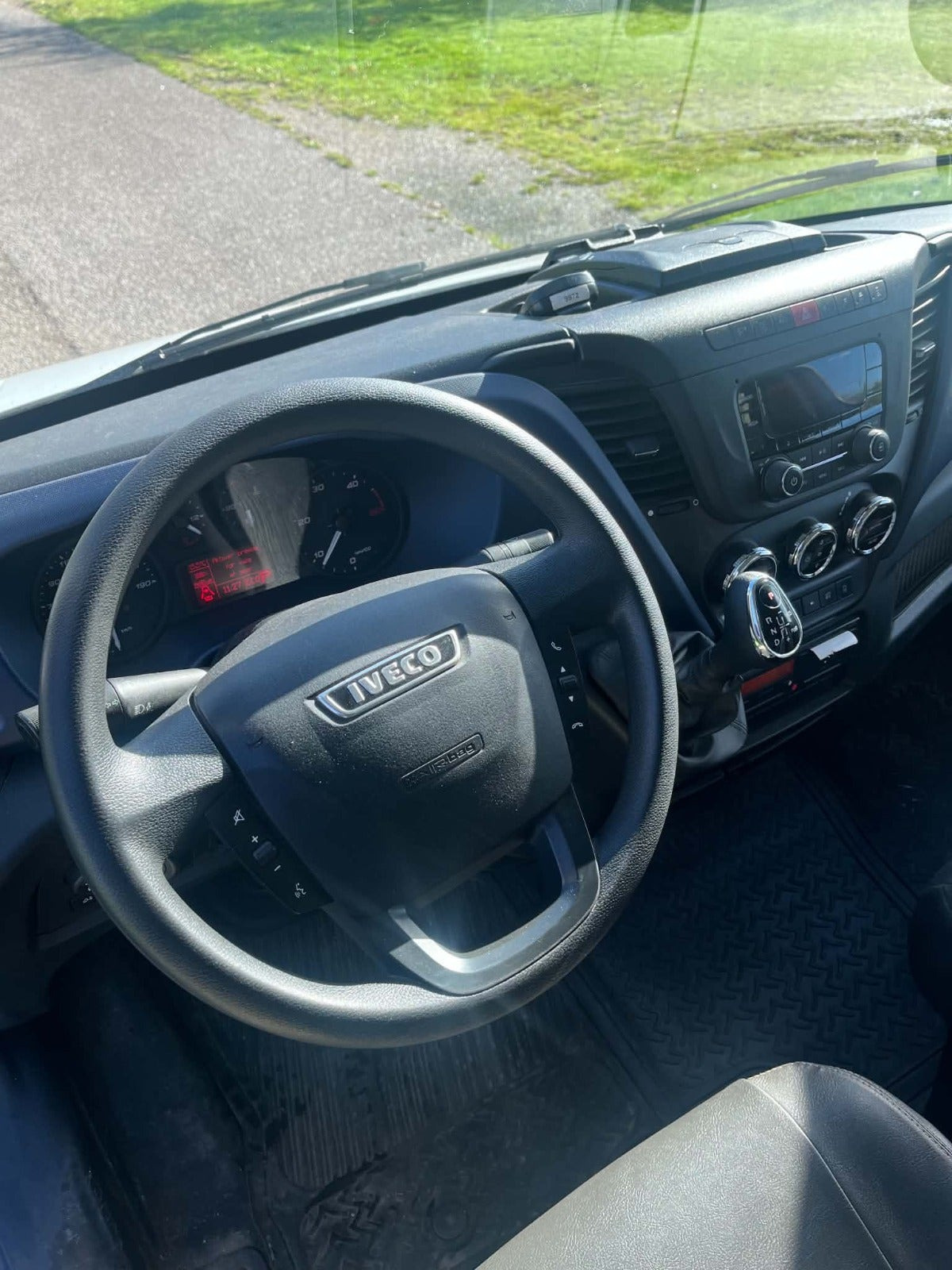 Hvid Iveco Daily fra 2018