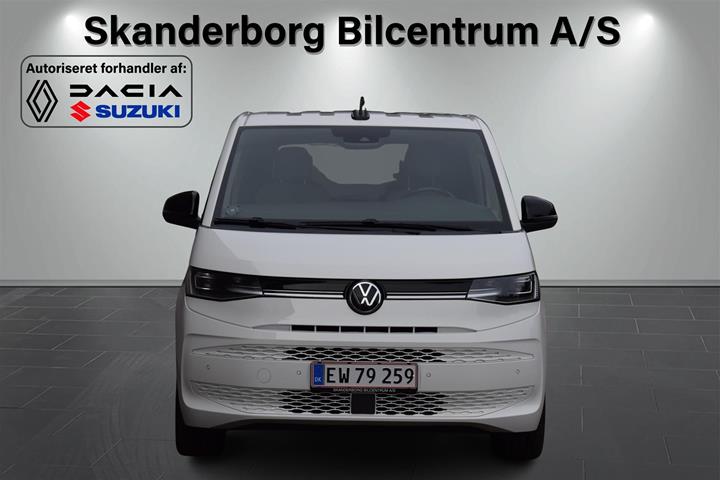 Hvid VW Multivan fra 2022