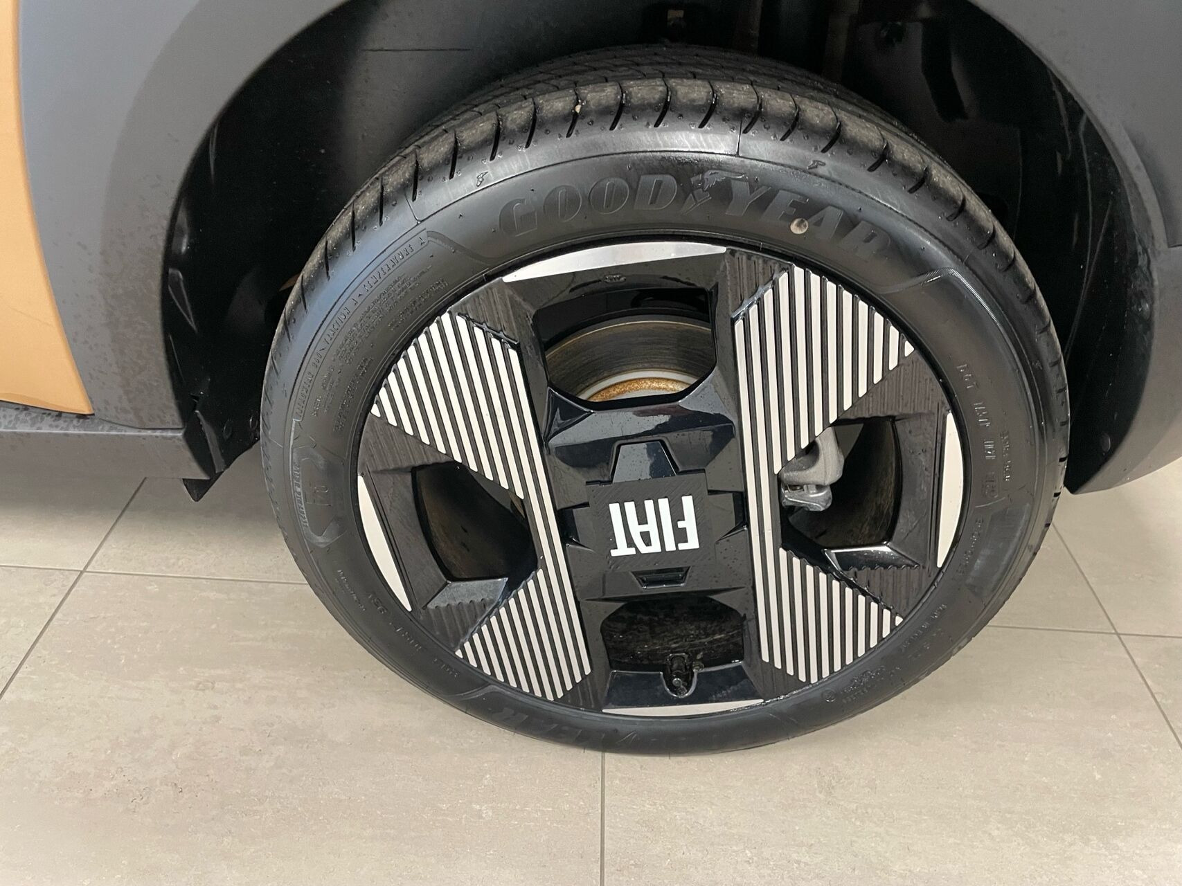 Bronze Fiat Grande Panda fra 2025