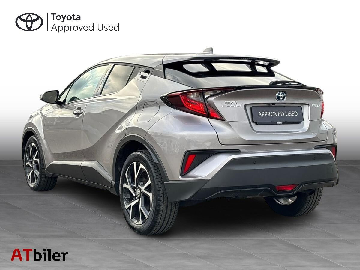 undefined Toyota C-HR fra 2021
