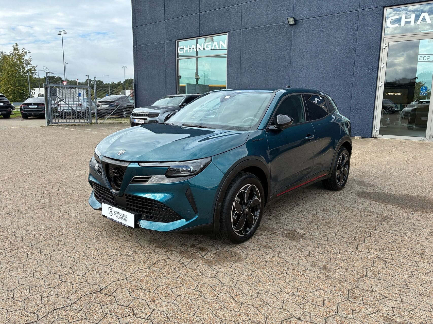 Alfa Romeo Junior EL Speciale 156HK 5d Aut.