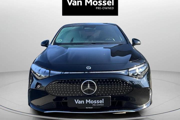 Sort Mercedes CLA200 fra 2026