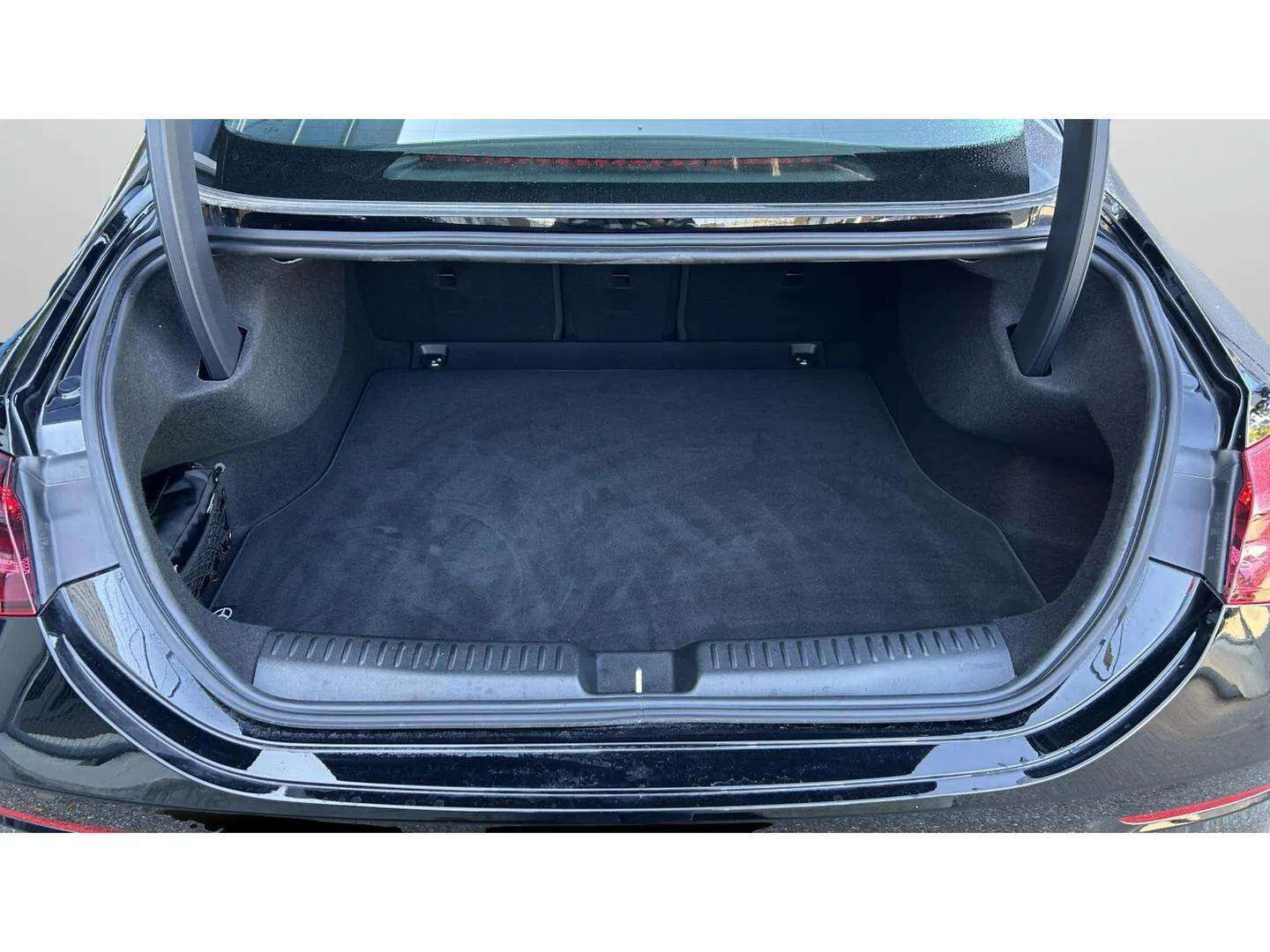 Sort Mercedes CLA200 fra 2026