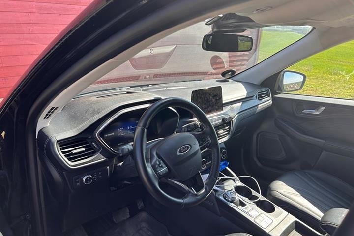 undefined Ford Kuga fra 2022