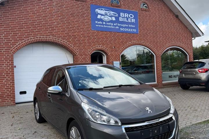 undefined Peugeot 208 fra 2018