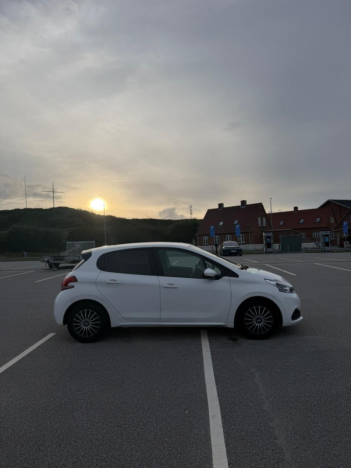 undefined Peugeot 208 fra 2018