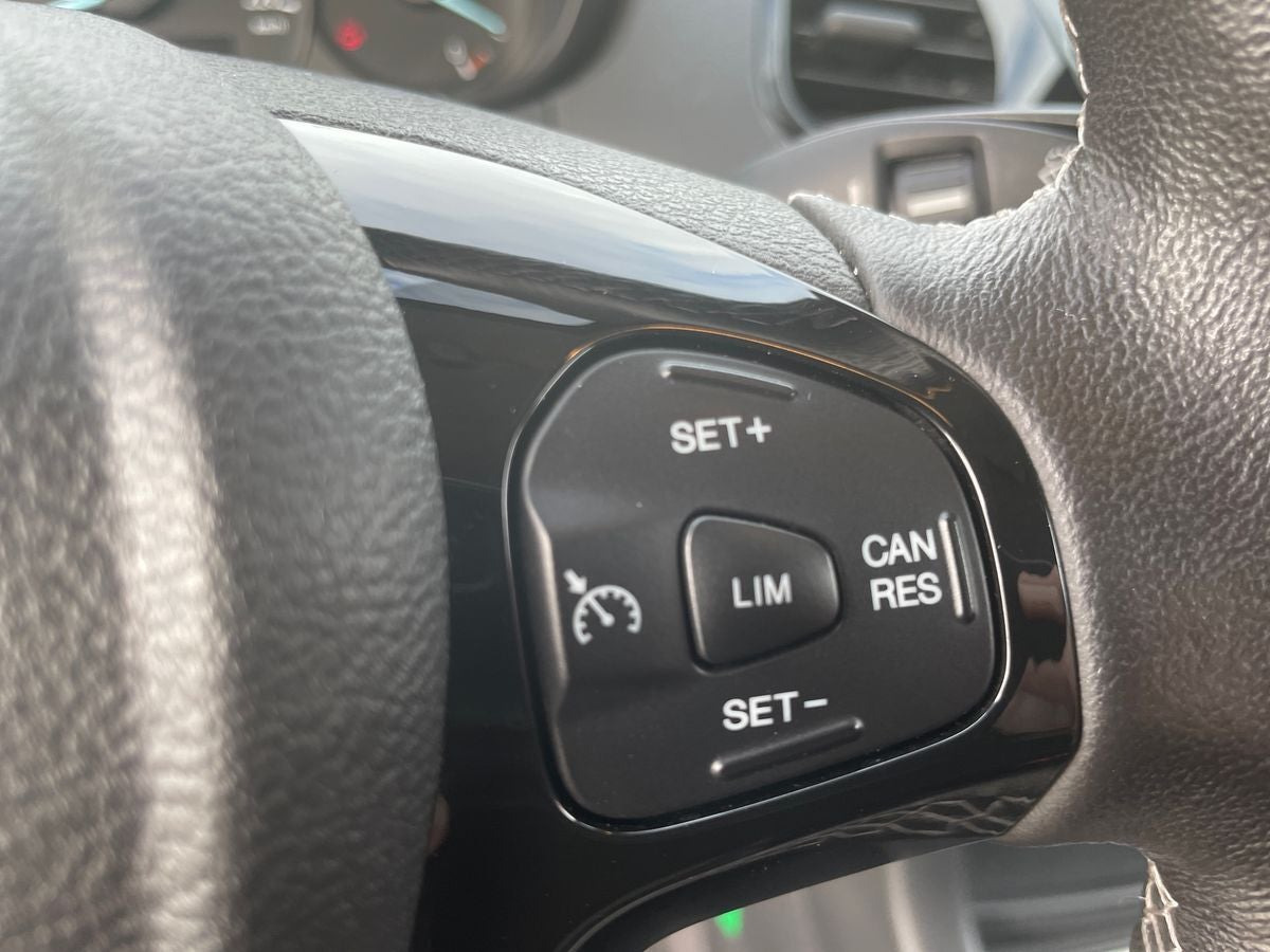 Hvid Ford Ka+ fra 2017