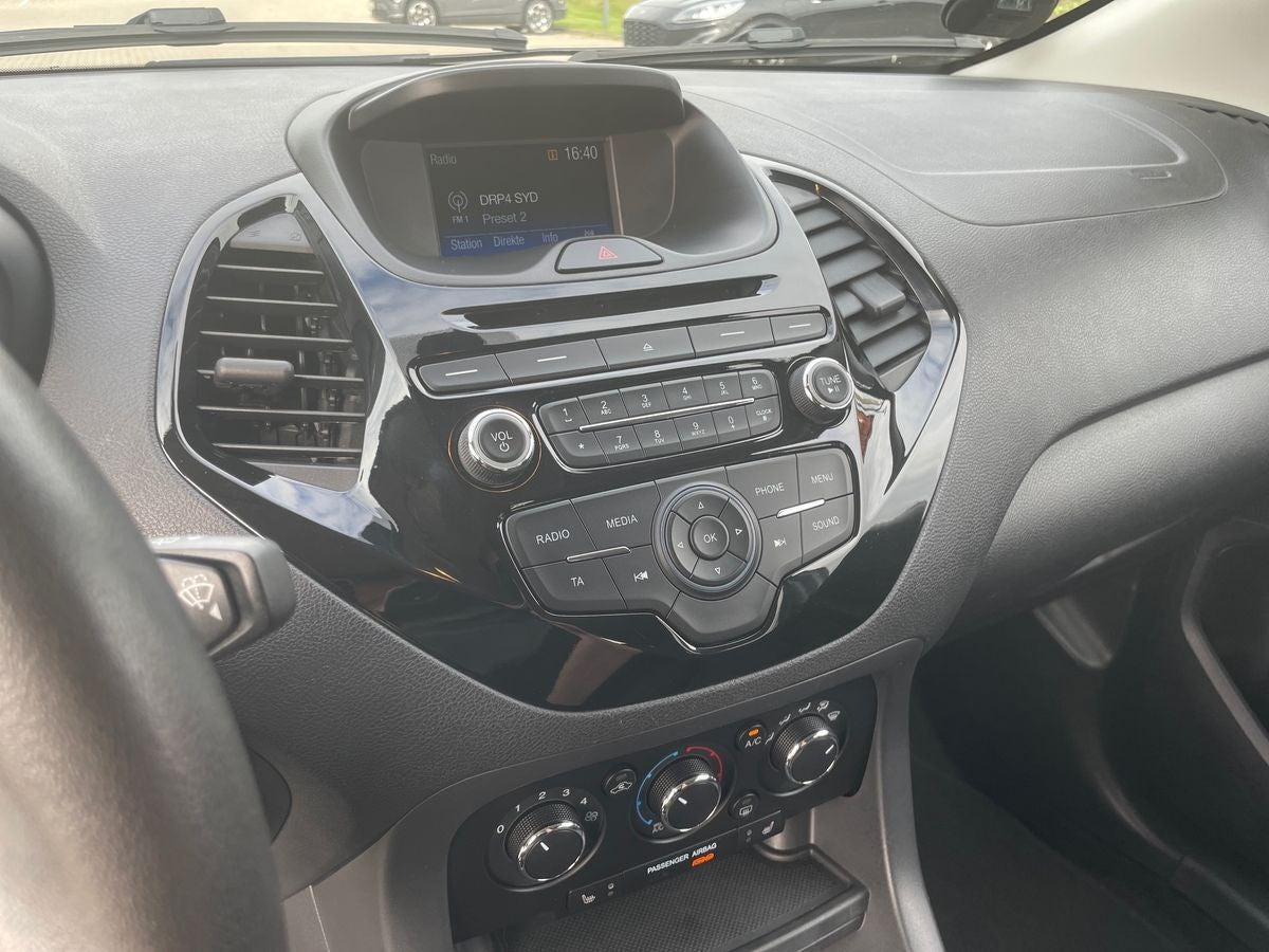 Hvid Ford Ka+ fra 2017