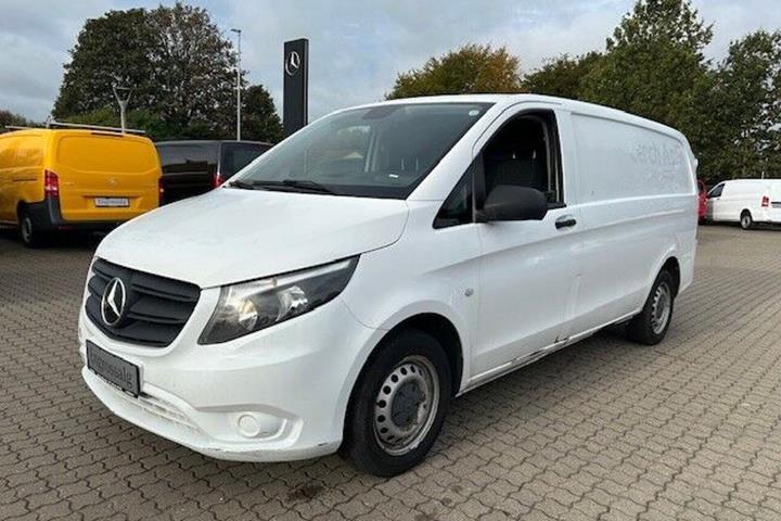 Hvid Mercedes Vito 116 fra 2021