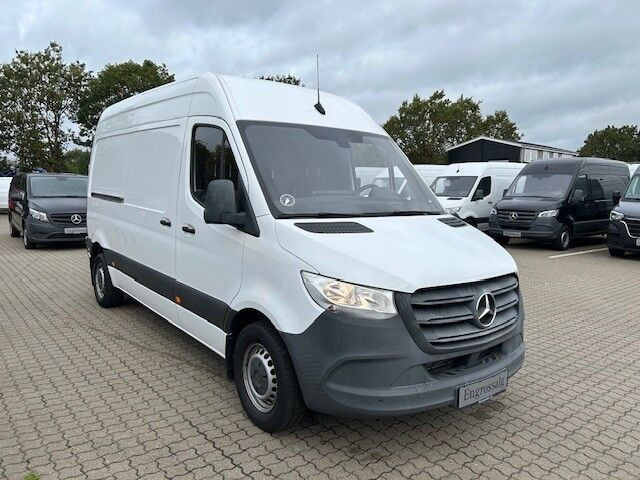 Hvid Mercedes Sprinter 214 fra 2020