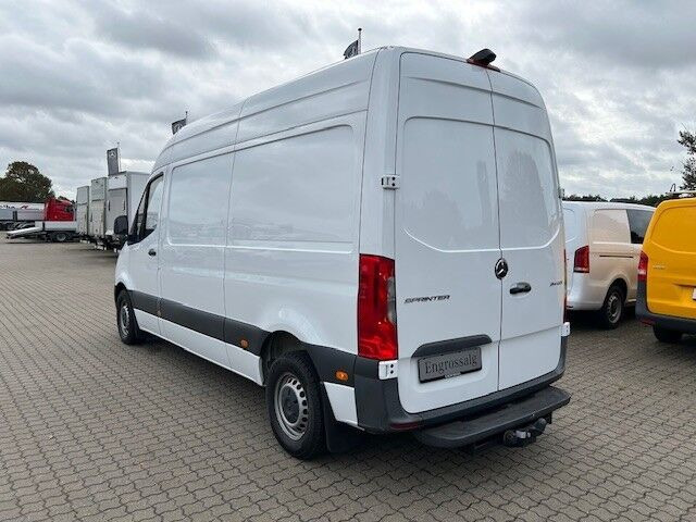 Hvid Mercedes Sprinter 214 fra 2020
