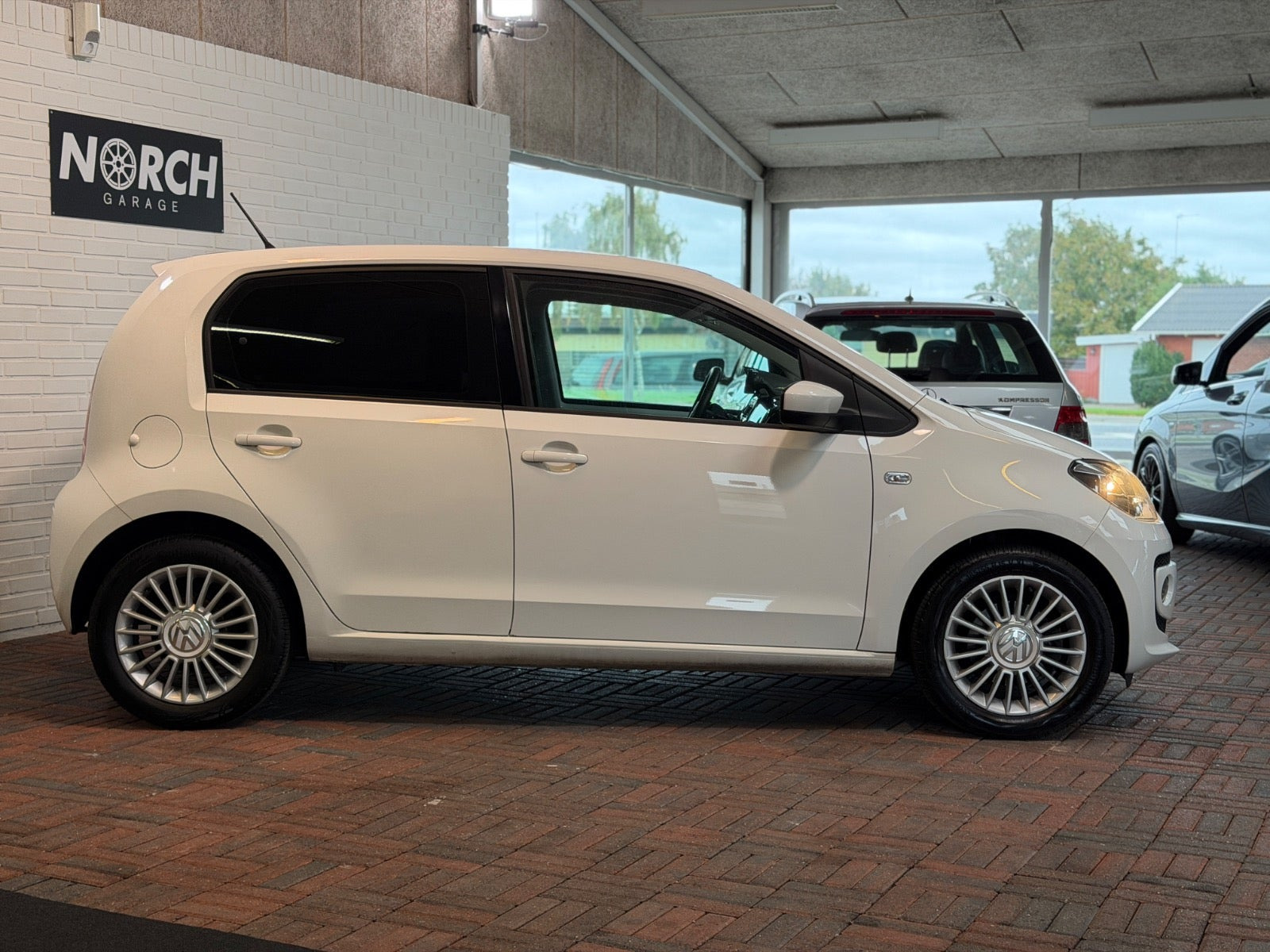 undefined VW UP! fra 2016