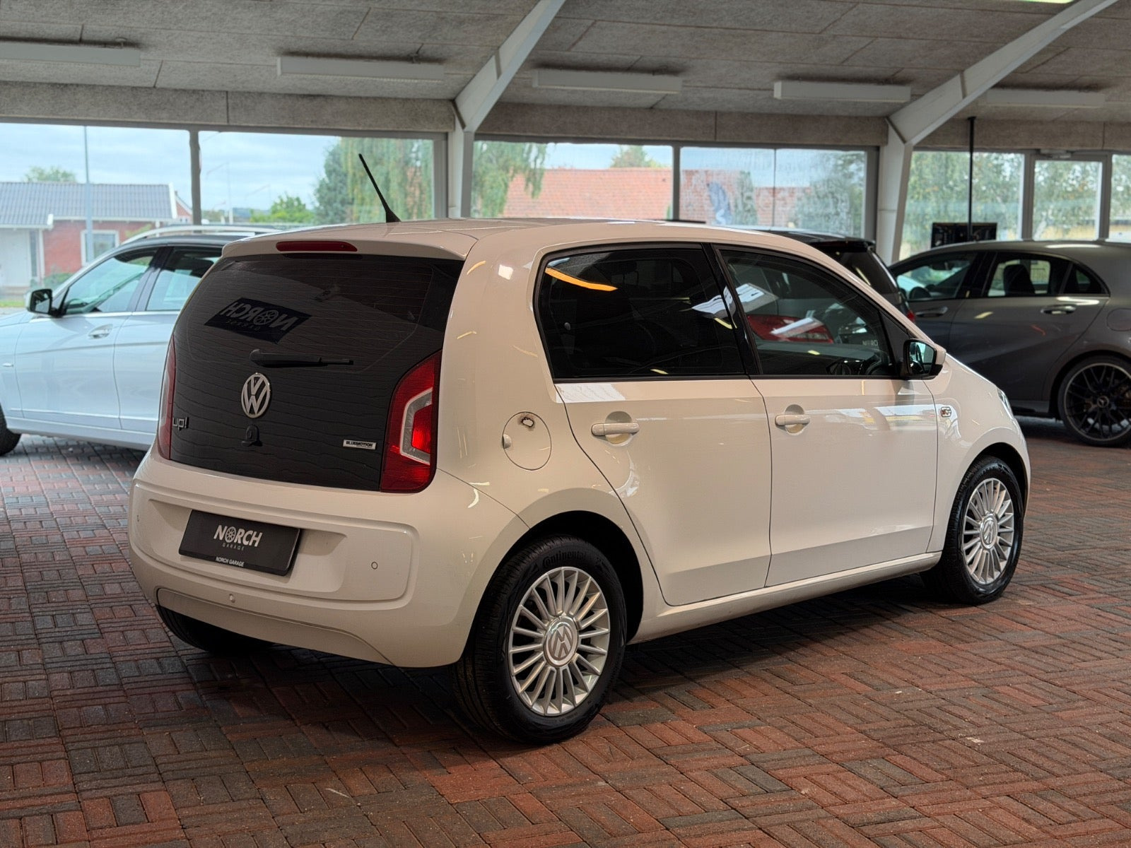 undefined VW UP! fra 2016