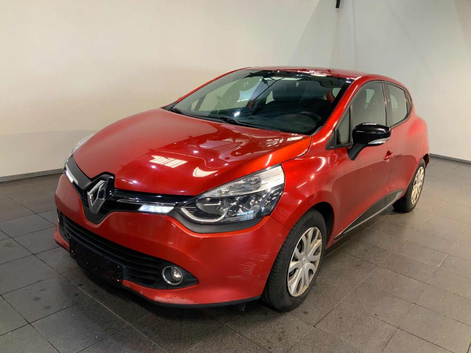 Renault Clio IV 1,2 16V Expression