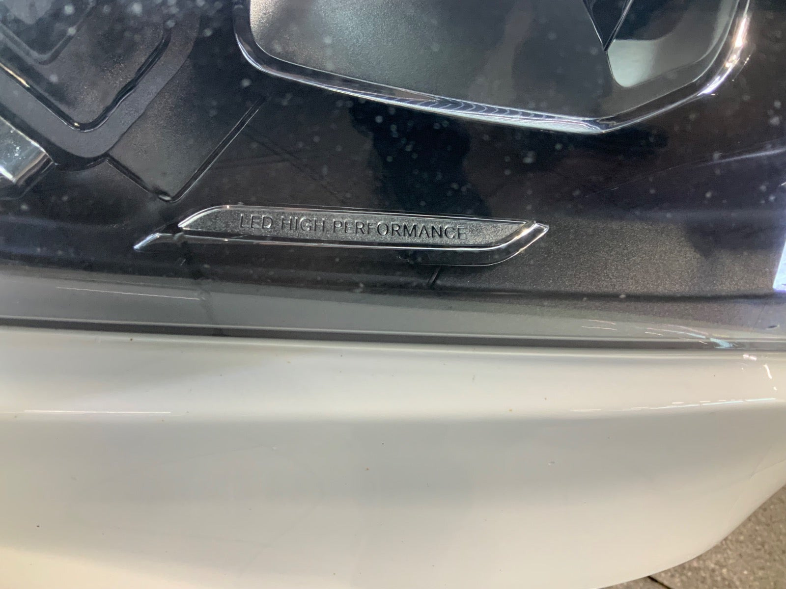 Hvid Mercedes CLA200 fra 2020