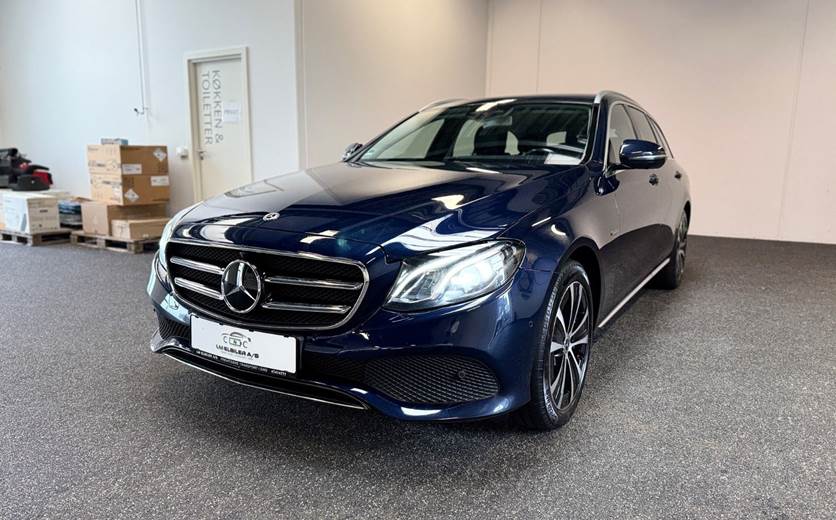 Mercedes E300 de 2,0 stc. aut.