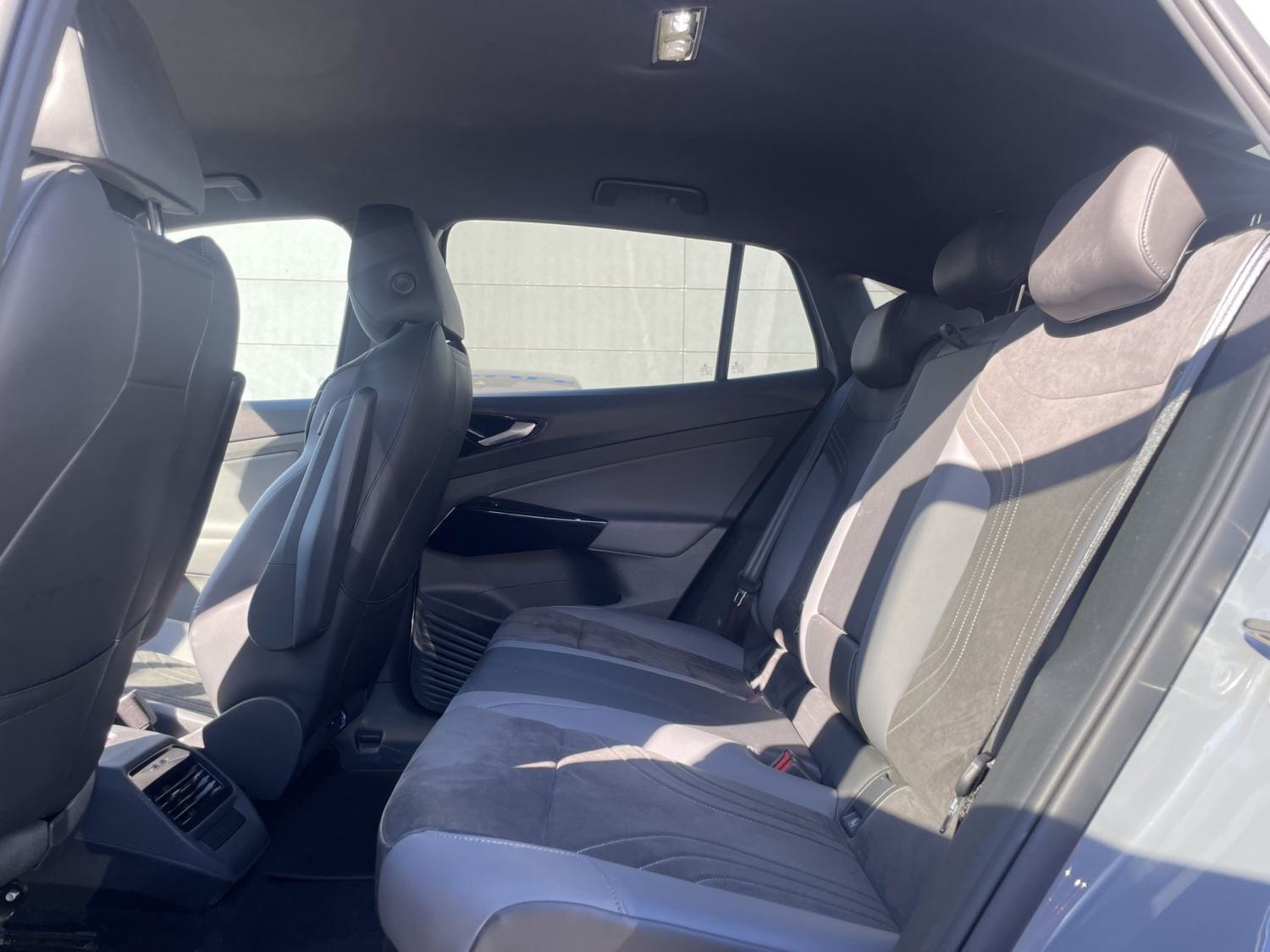 Grå VW ID.5 fra 2024