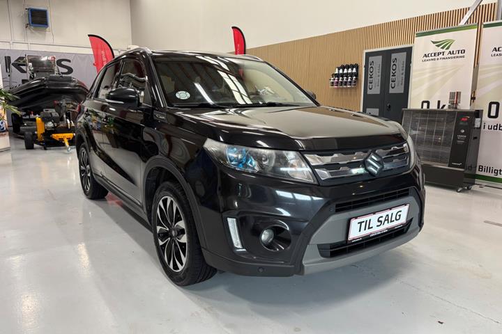Sort Suzuki Vitara fra 2016