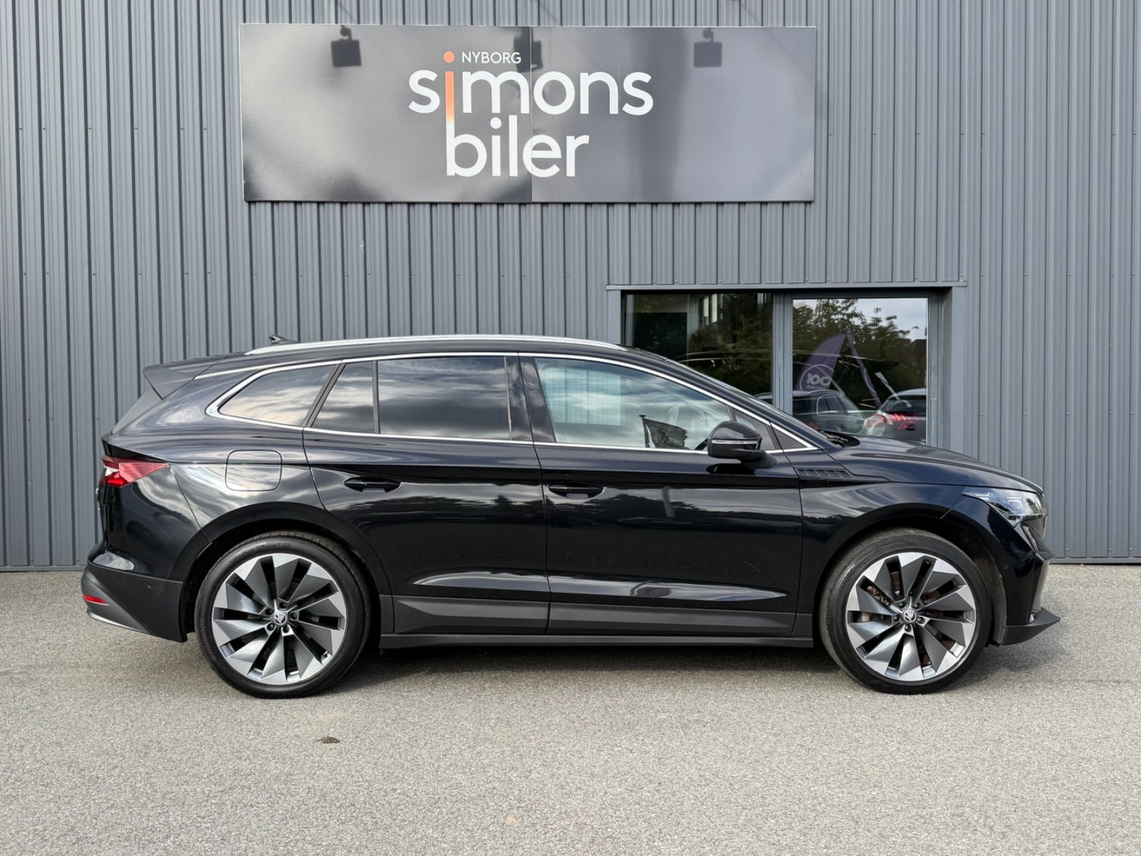 Sort Skoda Enyaq fra 2022