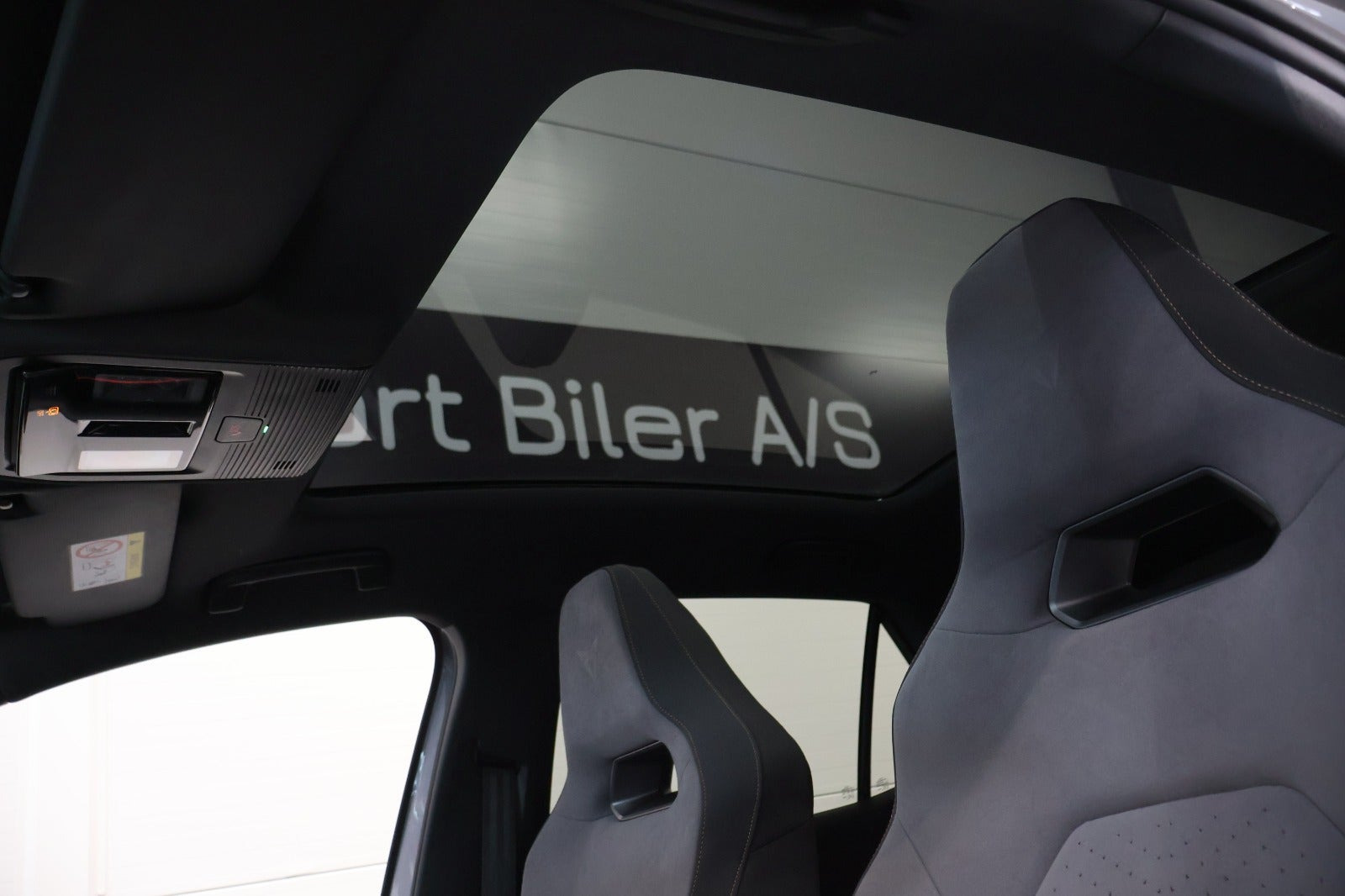 Grå Cupra Born fra 2023