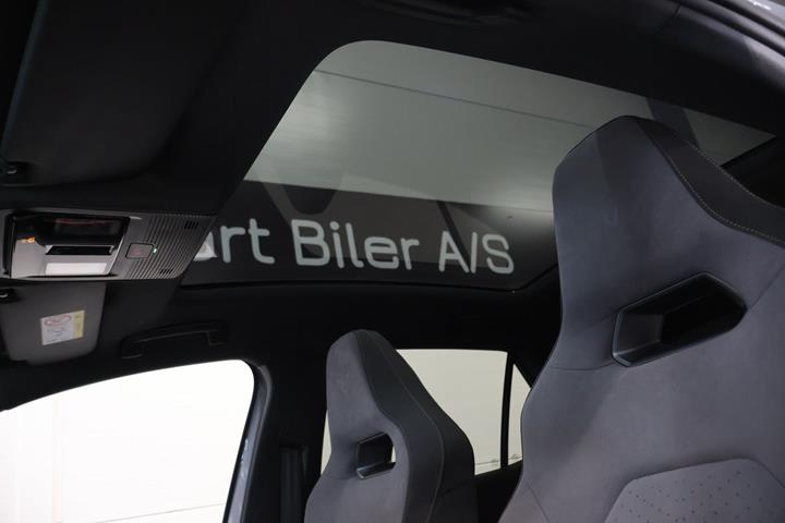 Grå Cupra Born fra 2023
