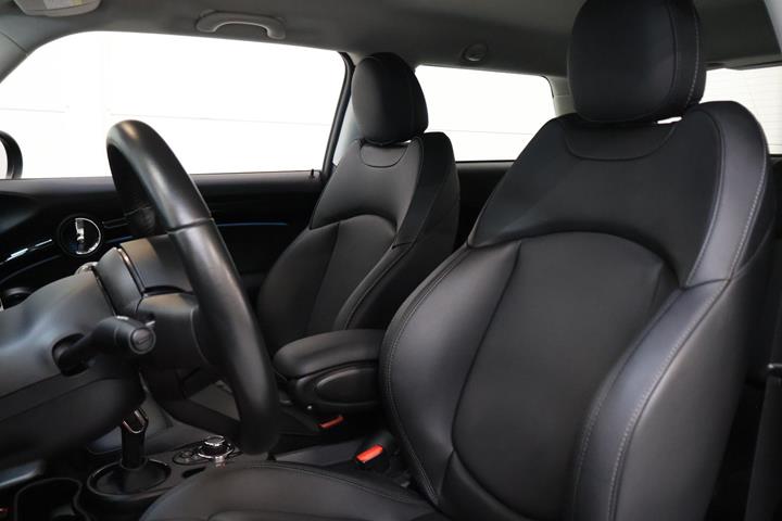 Grøn Mini Cooper SE fra 2023