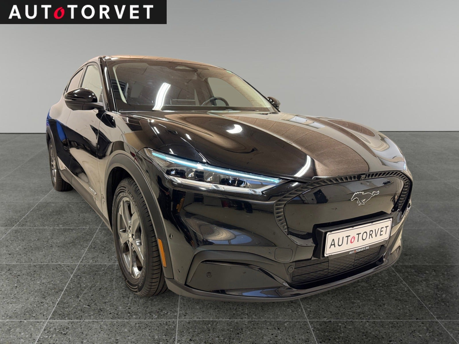 Sort Ford Mustang Mach-E fra 2021