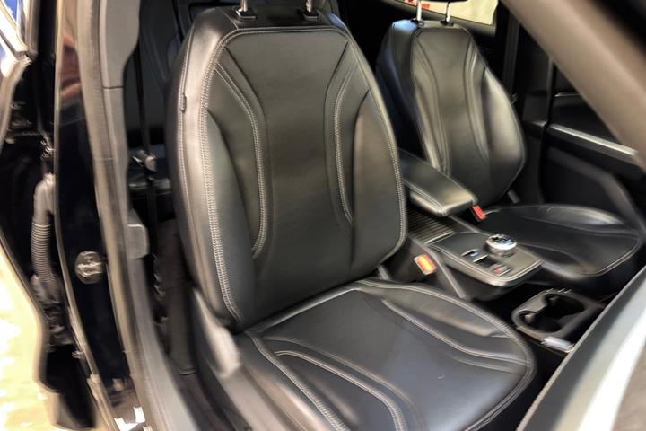 Sort Ford Mustang Mach-E fra 2021