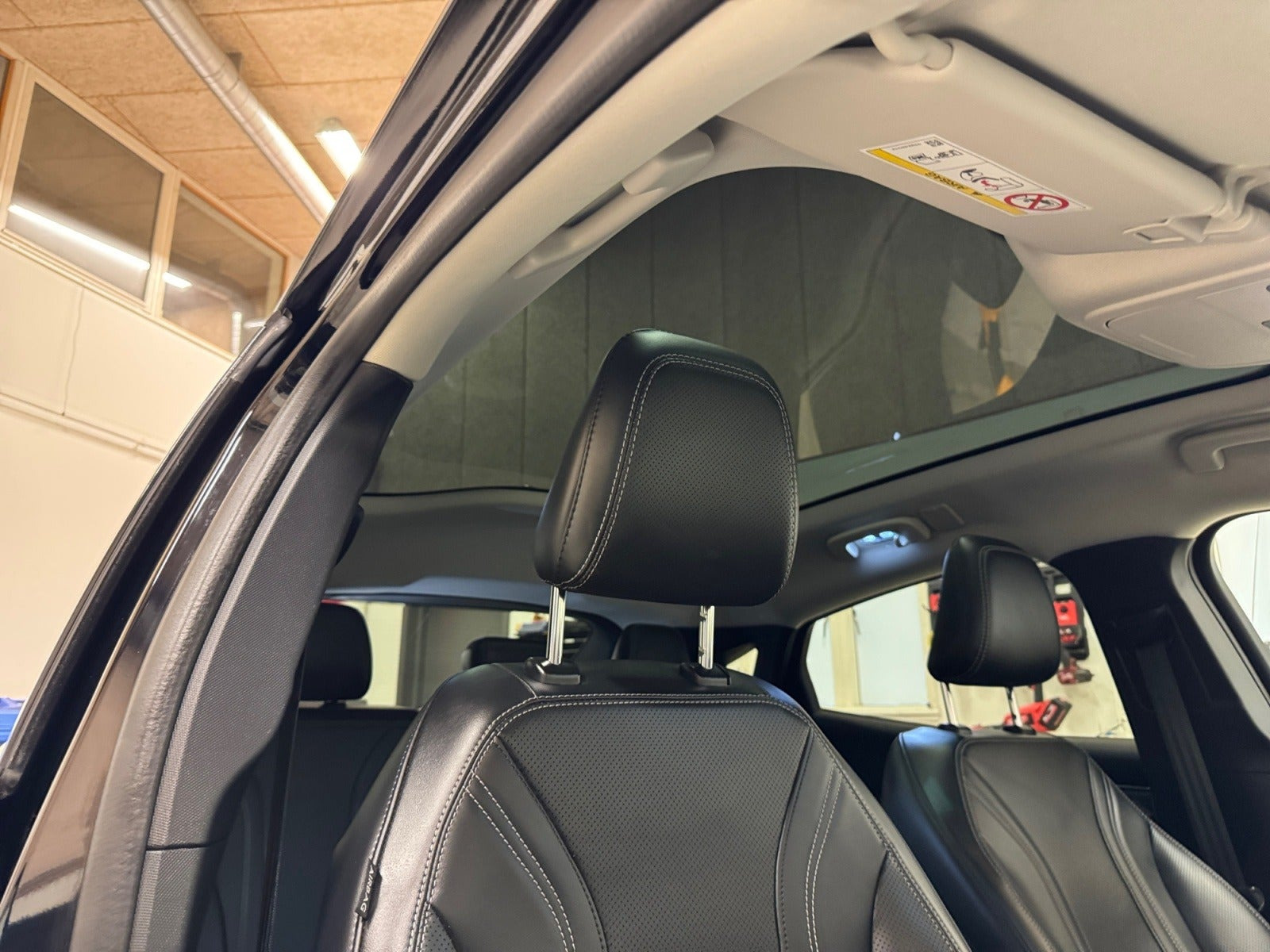 Sort Ford Mustang Mach-E fra 2021