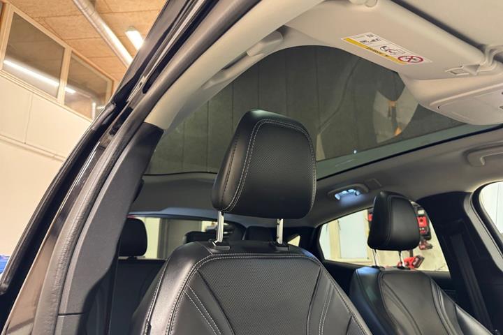 Sort Ford Mustang Mach-E fra 2021