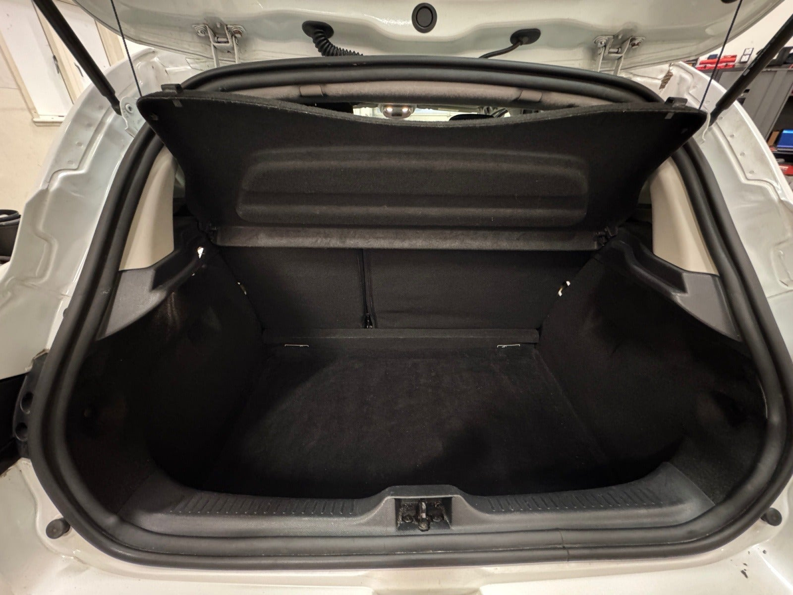 Hvid Renault Clio IV fra 2018