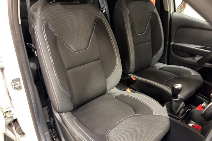 Hvid Renault Clio IV fra 2018