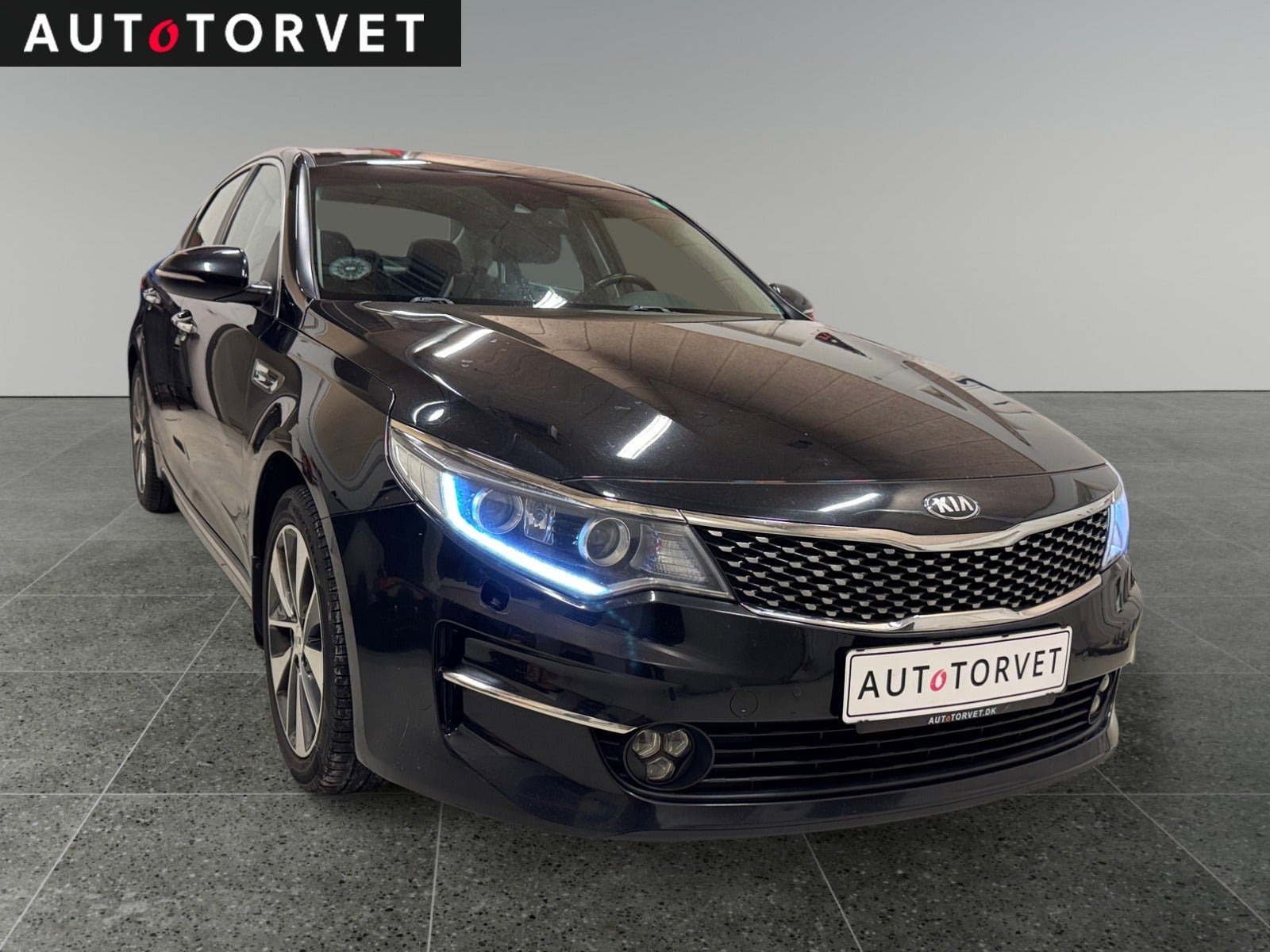 Sort Kia Optima fra 2016