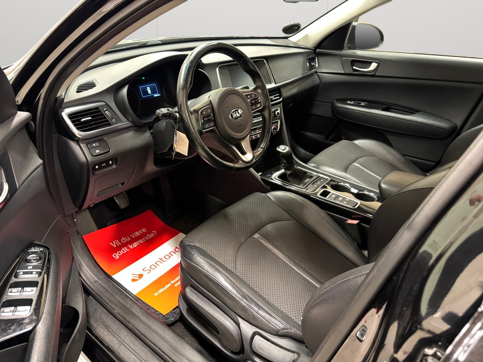 Sort Kia Optima fra 2016