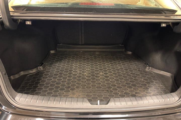 Sort Kia Optima fra 2016