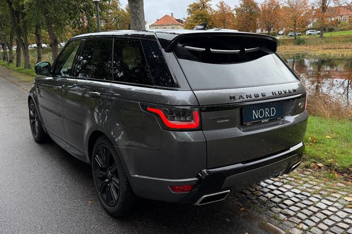 Grøn Land Rover Range Rover sport fra 2018