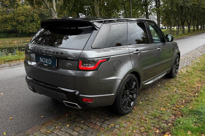 Grøn Land Rover Range Rover sport fra 2018