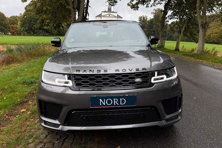Grøn Land Rover Range Rover sport fra 2018