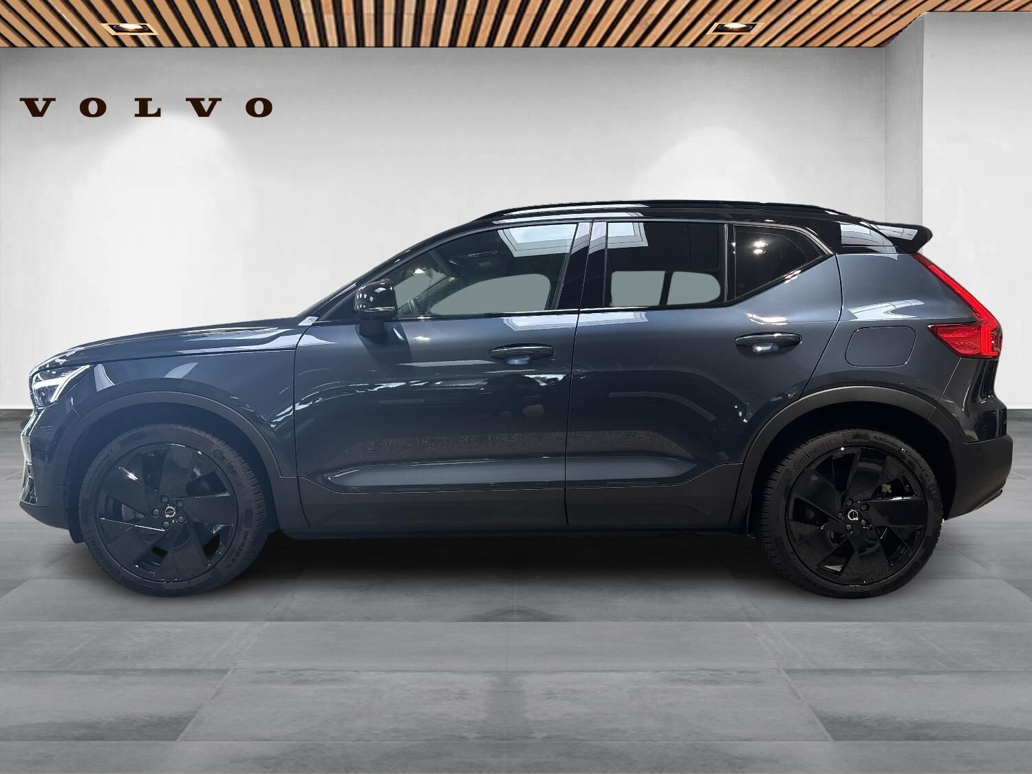 Blå Volvo EX40 fra 2026